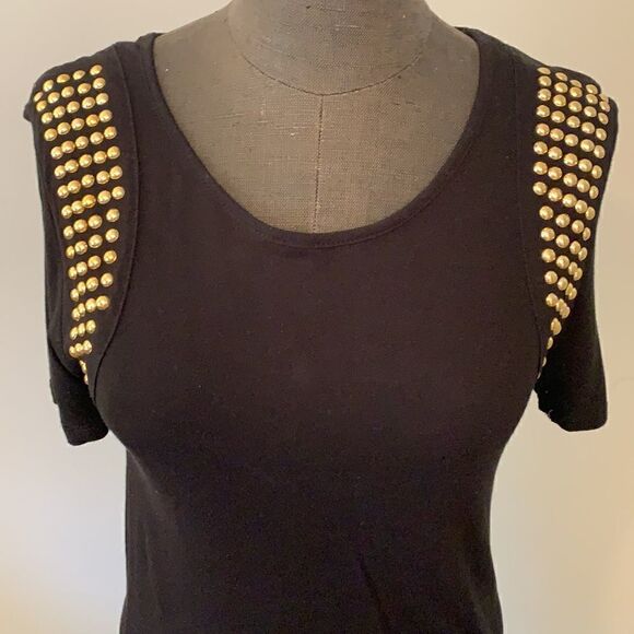 Black and Gold Shirt  - Picture 3 of 5